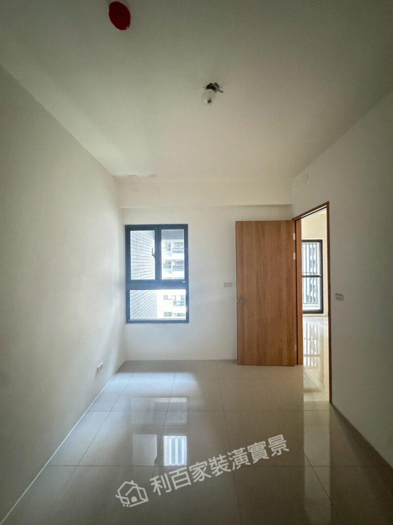 LINE_ALBUM_晶悅合一5K7施工前現場_250926_2